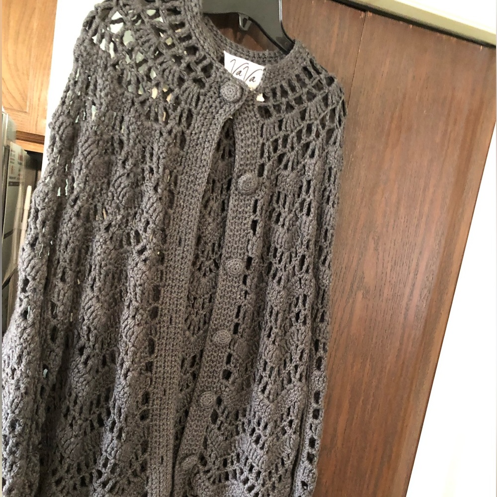 Women’s Crochet Cape
